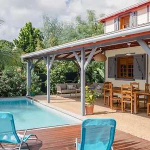 Evasion Tropicale Cosy Avec Piscine Et Villa